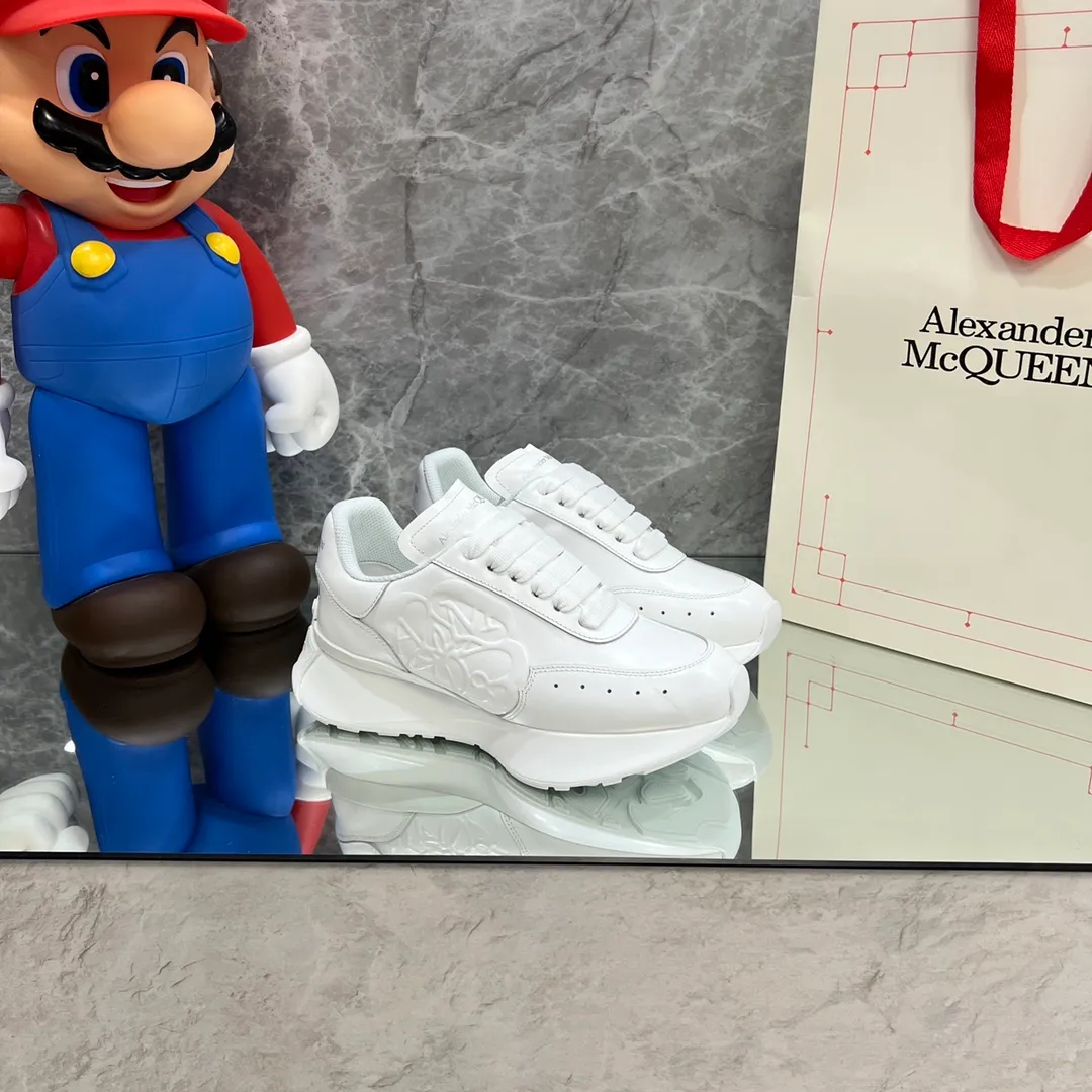 👟👟Ex-factory price 560👟👟 Men's model ➕10 2022🆕New model ❗️Chip version ❗️Ma queen McQueen thick-soled sneakers 🔥The official website is the one that was sold out as soon as it was new ❗️The highest version on the entire network (you can enter the official website by approaching the phone with your left foot😼) code number 34-40